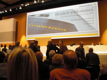 SERIELLO Commerzbank von KLAUSENS, aufgenommen am 15.5.2009 in der Jahrhunderthalle Frankfurt-Hoechst , Hauptversammlung Commerzbank AG