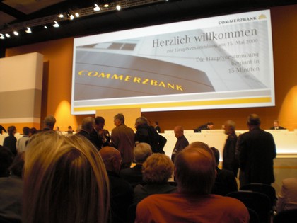 SERIELLO Commerzbank von KLAUSENS, aufgenommen am 15.5.2009 in der Jahrhunderthalle Frankfurt-Hoechst , Hauptversammlung Commerzbank AG