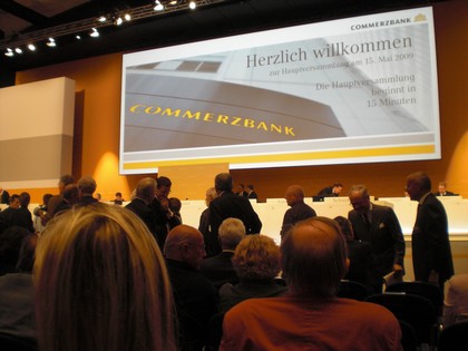 SERIELLO Commerzbank von KLAUSENS, aufgenommen am 15.5.2009 in der Jahrhunderthalle Frankfurt-Hoechst , Hauptversammlung Commerzbank AG