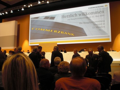 SERIELLO Commerzbank von KLAUSENS, aufgenommen am 15.5.2009 in der Jahrhunderthalle Frankfurt-Hoechst , Hauptversammlung Commerzbank AG