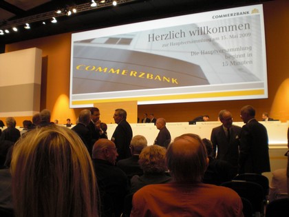 SERIELLO Commerzbank von KLAUSENS, aufgenommen am 15.5.2009 in der Jahrhunderthalle Frankfurt-Hoechst , Hauptversammlung Commerzbank AG