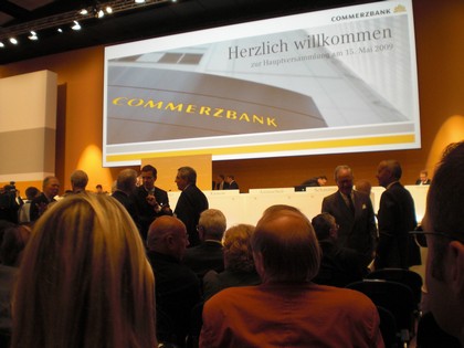 SERIELLO Commerzbank von KLAUSENS, aufgenommen am 15.5.2009 in der Jahrhunderthalle Frankfurt-Hoechst , Hauptversammlung Commerzbank AG