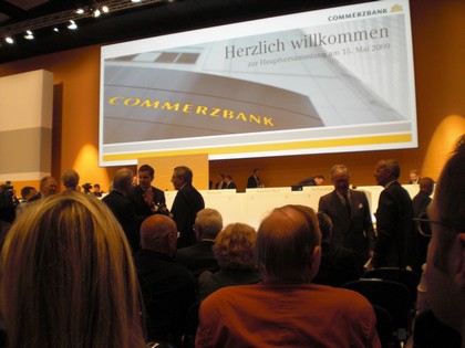 SERIELLO Commerzbank von KLAUSENS, aufgenommen am 15.5.2009 in der Jahrhunderthalle Frankfurt-Hoechst , Hauptversammlung Commerzbank AG