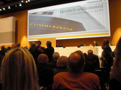 SERIELLO Commerzbank von KLAUSENS, aufgenommen am 15.5.2009 in der Jahrhunderthalle Frankfurt-Hoechst , Hauptversammlung Commerzbank AG