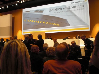 SERIELLO Commerzbank von KLAUSENS, aufgenommen am 15.5.2009 in der Jahrhunderthalle Frankfurt-Hoechst , Hauptversammlung Commerzbank AG