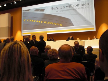 SERIELLO Commerzbank von KLAUSENS, aufgenommen am 15.5.2009 in der Jahrhunderthalle Frankfurt-Hoechst , Hauptversammlung Commerzbank AG