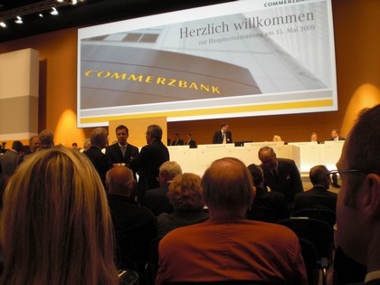 SERIELLO Commerzbank von KLAUSENS, aufgenommen am 15.5.2009 in der Jahrhunderthalle Frankfurt-Hoechst , Hauptversammlung Commerzbank AG