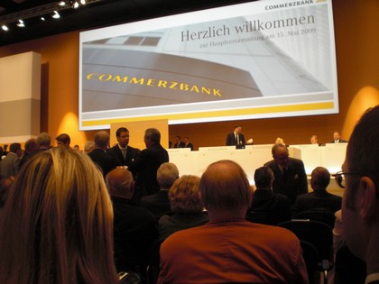 SERIELLO Commerzbank von KLAUSENS, aufgenommen am 15.5.2009 in der Jahrhunderthalle Frankfurt-Hoechst , Hauptversammlung Commerzbank AG