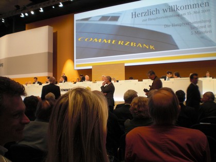 SERIELLO Commerzbank von KLAUSENS, aufgenommen am 15.5.2009 in der Jahrhunderthalle Frankfurt-Hoechst , Hauptversammlung Commerzbank AG