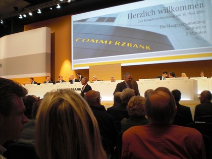 SERIELLO Commerzbank von KLAUSENS, aufgenommen am 15.5.2009 in der Jahrhunderthalle Frankfurt-Hoechst , Hauptversammlung Commerzbank AG