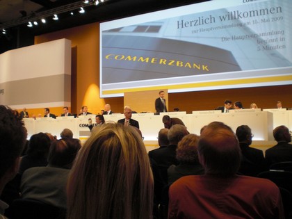 SERIELLO Commerzbank von KLAUSENS, aufgenommen am 15.5.2009 in der Jahrhunderthalle Frankfurt-Hoechst , Hauptversammlung Commerzbank AG