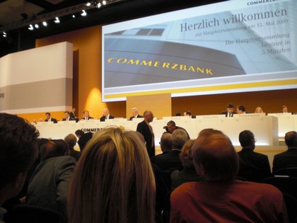 SERIELLO Commerzbank von KLAUSENS, aufgenommen am 15.5.2009 in der Jahrhunderthalle Frankfurt-Hoechst , Hauptversammlung Commerzbank AG