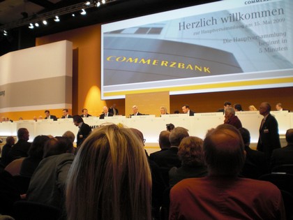 SERIELLO Commerzbank von KLAUSENS, aufgenommen am 15.5.2009 in der Jahrhunderthalle Frankfurt-Hoechst , Hauptversammlung Commerzbank AG