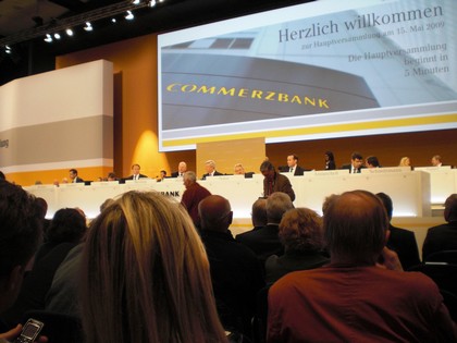 SERIELLO Commerzbank von KLAUSENS, aufgenommen am 15.5.2009 in der Jahrhunderthalle Frankfurt-Hoechst , Hauptversammlung Commerzbank AG