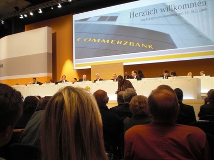 SERIELLO Commerzbank von KLAUSENS, aufgenommen am 15.5.2009 in der Jahrhunderthalle Frankfurt-Hoechst , Hauptversammlung Commerzbank AG