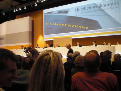 SERIELLO Commerzbank von KLAUSENS, aufgenommen am 15.5.2009 in der Jahrhunderthalle Frankfurt-Hoechst , Hauptversammlung Commerzbank AG