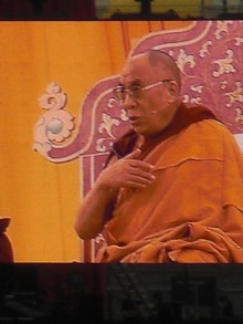 Klausens SERIELLO Der Dalai Lama in Frankfurt 30.7.2009 Commerzbank Arena