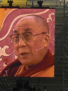 Klausens SERIELLO Der Dalai Lama in Frankfurt 30.7.2009 Commerzbank Arena