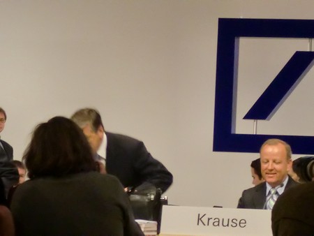 Klausens Foto zu SERIELLO Foto Dr. Josef Ackermann zu Hauptversammlung Deutsche Bank AG 27-5-2010 Frankfurt Festhalle