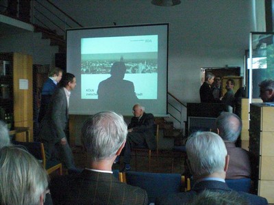 Foto KLAUSENS von Prof. Gottfried Bhm, ARCHITEKT, in Kln, Museum fr Angewandte Kunst, am 26.4.2009, Matinee, zum Ende der Ausstellung ber Bhm