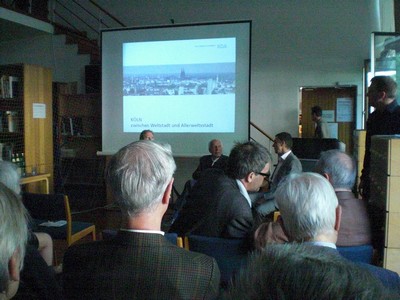 Foto KLAUSENS von Prof. Gottfried Bhm, ARCHITEKT, in Kln, Museum fr Angewandte Kunst, am 26.4.2009, Matinee, zum Ende der Ausstellung ber Bhm