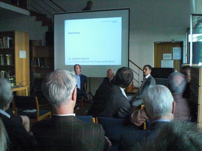 Foto KLAUSENS von Prof. Gottfried Bhm, ARCHITEKT, in Kln, Museum fr Angewandte Kunst, am 26.4.2009, Matinee, zum Ende der Ausstellung ber Bhm