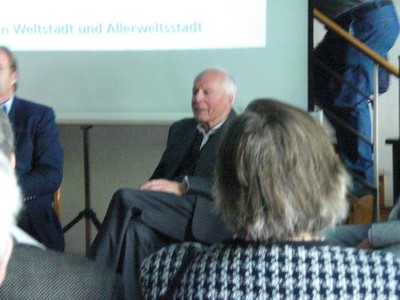 Foto KLAUSENS von Prof. Gottfried Bhm, ARCHITEKT, in Kln, Museum fr Angewandte Kunst, am 26.4.2009, Matinee, zum Ende der Ausstellung ber Bhm