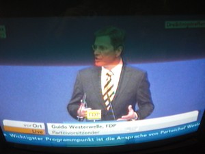 Guido Westerwelle am 6.11.2011 bei seiner Rede in Stuttgart Dreikönigstreffen - Foto Klausens vom Fernseher LIVE