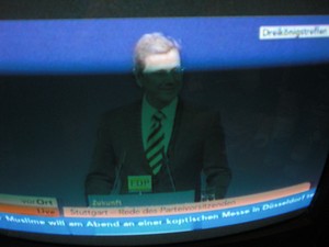 Guido Westerwelle am 6.11.2011 bei seiner Rede in Stuttgart Dreikönigstreffen - Foto Klausens vom Fernseher LIVE