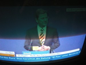 Guido Westerwelle am 6.11.2011 bei seiner Rede in Stuttgart Dreikönigstreffen - Foto Klausens vom Fernseher LIVE