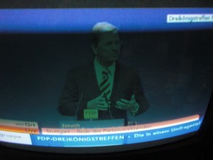 Guido Westerwelle am 6.11.2011 bei seiner Rede in Stuttgart Dreikönigstreffen - Foto Klausens vom Fernseher LIVE