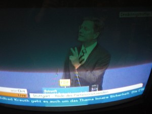 Guido Westerwelle am 6.11.2011 bei seiner Rede in Stuttgart Dreikönigstreffen - Foto Klausens vom Fernseher LIVE