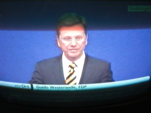 Guido Westerwelle am 6.11.2011 bei seiner Rede in Stuttgart Dreikönigstreffen - Foto Klausens vom Fernseher LIVE