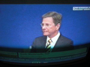 Guido Westerwelle am 6.11.2011 bei seiner Rede in Stuttgart Dreikönigstreffen - Foto Klausens vom Fernseher LIVE