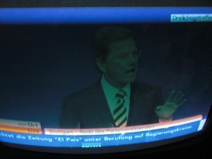 Guido Westerwelle am 6.11.2011 bei seiner Rede in Stuttgart Dreikönigstreffen - Foto Klausens vom Fernseher LIVE