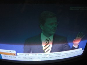 Guido Westerwelle am 6.11.2011 bei seiner Rede in Stuttgart Dreikönigstreffen - Foto Klausens vom Fernseher LIVE