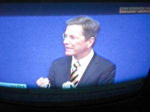 Guido Westerwelle am 6.11.2011 bei seiner Rede in Stuttgart Dreikönigstreffen - Foto Klausens vom Fernseher LIVE