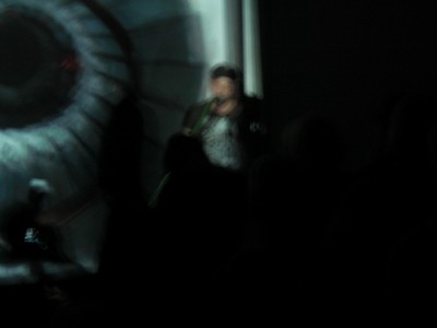 SERIELLO von KLAUSENS zu HERR MEYER am 5.1.2009 bei PECHA KUCHA in Köln im ATELIER COLONIA in der Körnerstr.