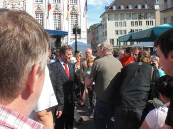 Klausens SERIELLO Foto Klaus Wowereit in Bonn mit Jürgen Nimptsch am 13.7.2009