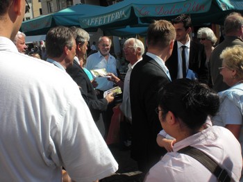 Klausens SERIELLO Foto Klaus Wowereit in Bonn mit Jürgen Nimptsch am 13.7.2009