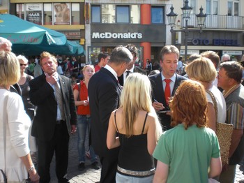 Klausens SERIELLO Foto Klaus Wowereit in Bonn mit Jürgen Nimptsch am 13.7.2009