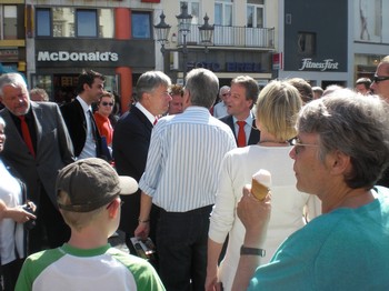 Klausens SERIELLO Foto Klaus Wowereit in Bonn mit Jürgen Nimptsch am 13.7.2009