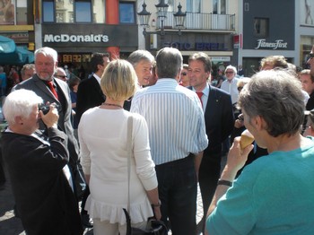 Klausens SERIELLO Foto Klaus Wowereit in Bonn mit Jürgen Nimptsch am 13.7.2009