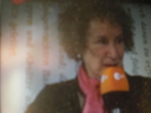 Foto Seriello KLAUSENS von Margaret Atwood auf der Buchmesse Frankfurt 15.10.2009