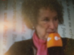 Foto Seriello KLAUSENS von Margaret Atwood auf der Buchmesse Frankfurt 15.10.2009