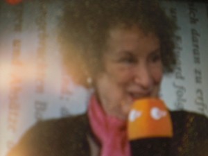 Foto Seriello KLAUSENS von Margaret Atwood auf der Buchmesse Frankfurt 15.10.2009