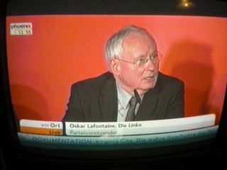 Klausens FOTO von der Abschiedspressekonferenz von Oskar Lafontaine am 23.1.2010, als er seinen Rückzug von der Parteispitze der Linken verkündete