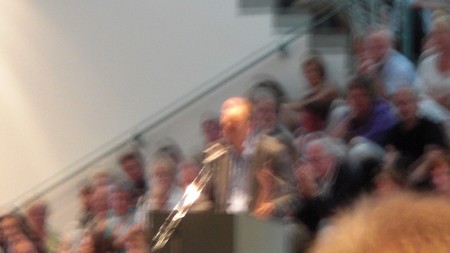 Klausens Foto Seriello Stephan Berg zu Erffnung der Kunstausstellung "Der Westen leuchtet" am 9.7.2010 Kunstmuseum Bonn