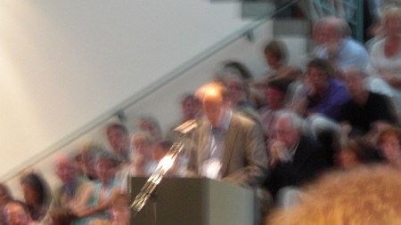 Klausens Foto Seriello Stephan Berg zu Erffnung der Kunstausstellung "Der Westen leuchtet" am 9.7.2010 Kunstmuseum Bonn