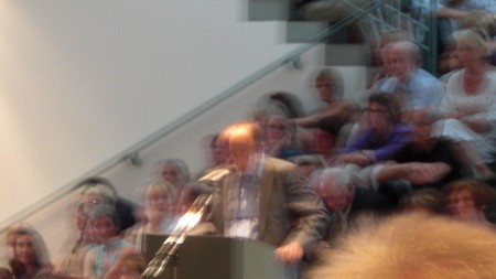 Klausens Foto Seriello Stephan Berg zu Eröffnung der Kunstausstellung "Der Westen leuchtet" am 9.7.2010 Kunstmuseum Bonn